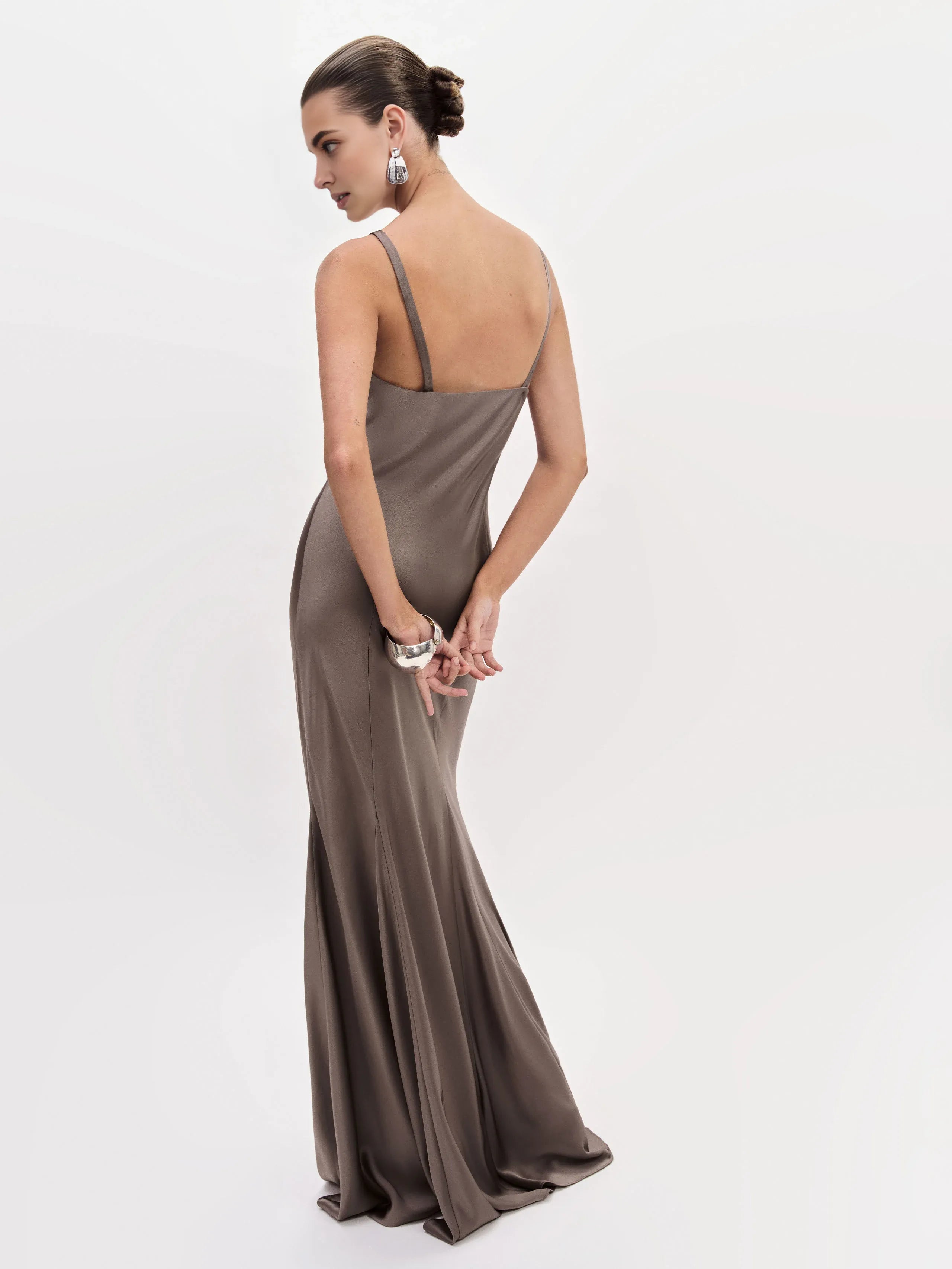 Weitese Dress Simple Deep V Neck Sleeveless Mermaid Prom Dress Maxi Dress Backless Regular Straps Evening Dress